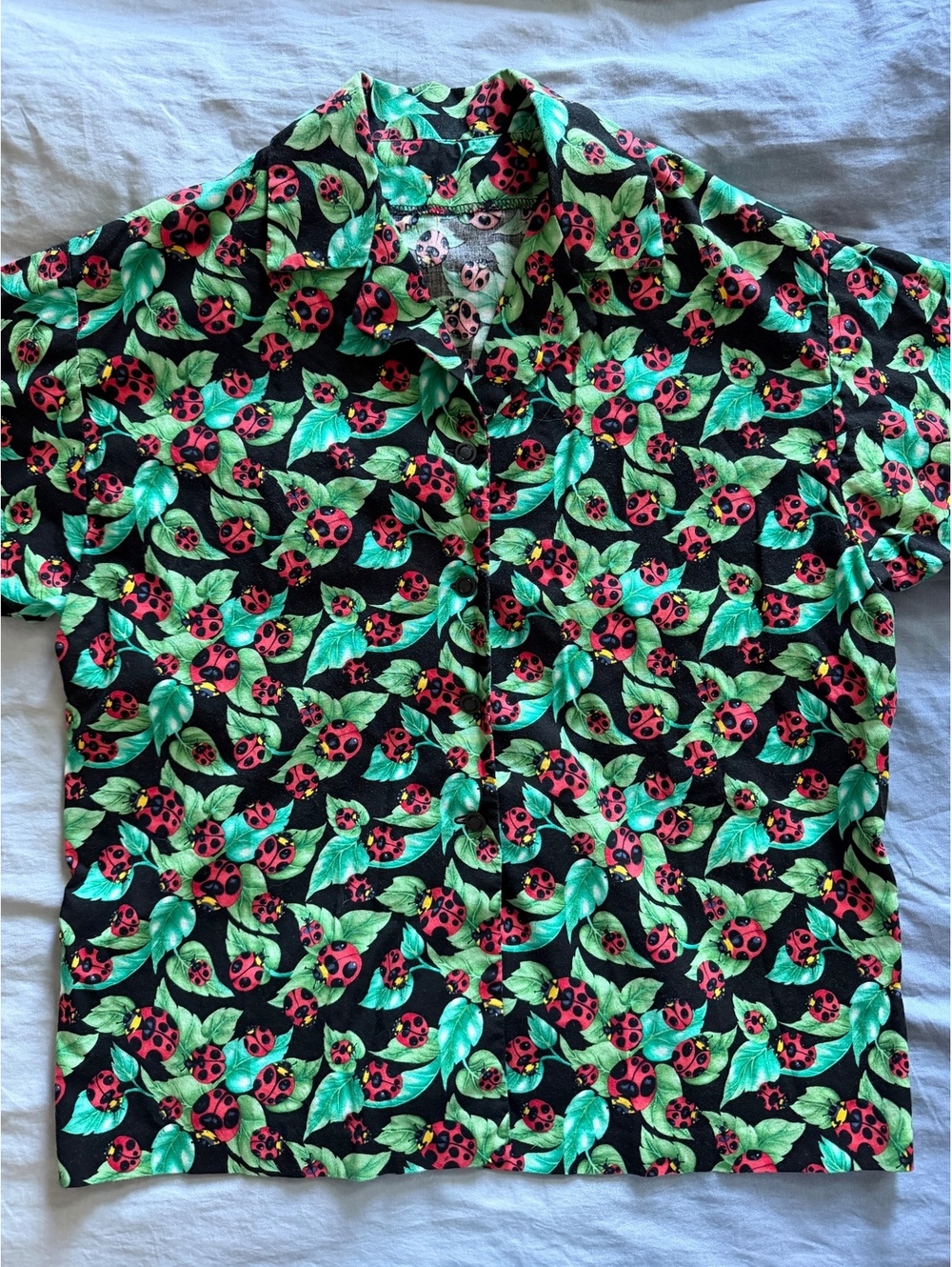 UNISEX Handmade Ladybug & Leaf Print 100% Cotton Short Sleeve Camp Shirt